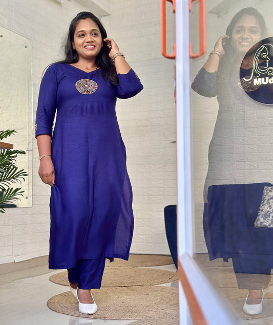 Slitted Kurti & Bottom