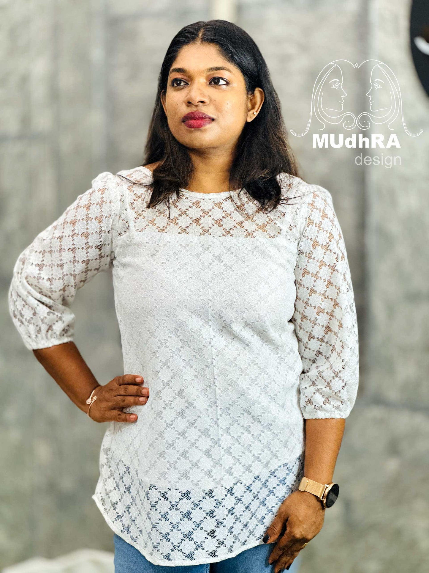 Tunics White (MUD001117)