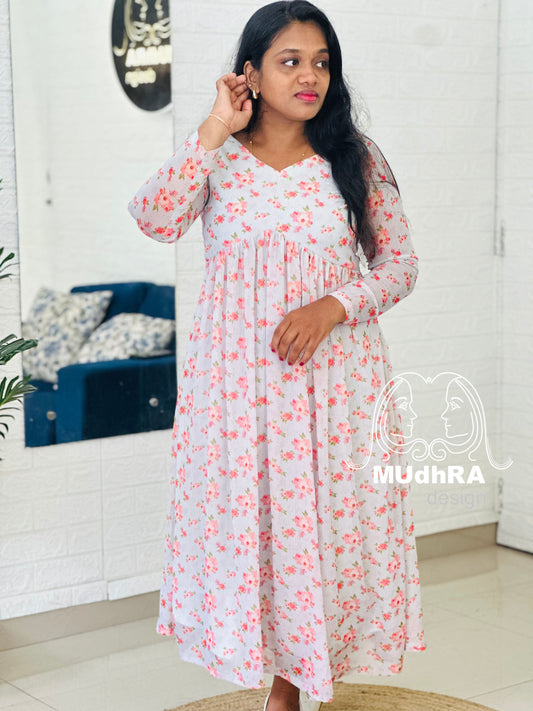 Alia Cut-Ash-Kurti